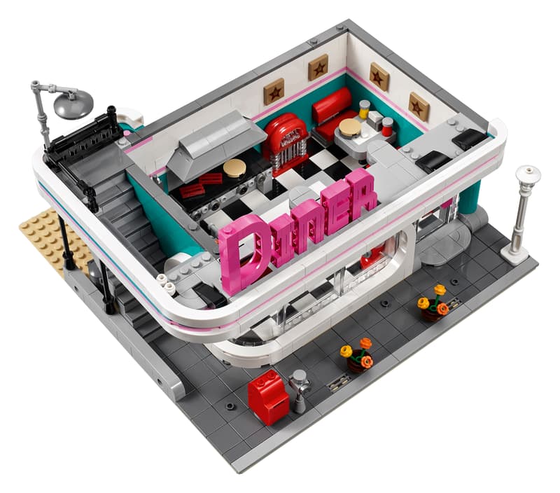 Downtown Diner10260-EU Warehouse