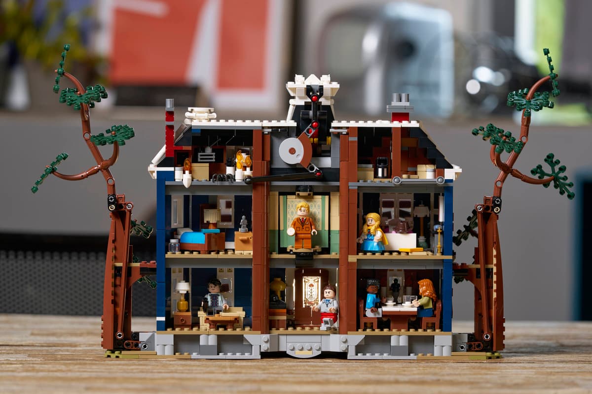 US Warehouse | Gothic Haunted House Building Set – 11370