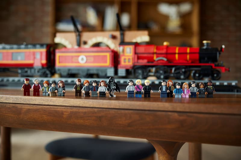 US Warehouse | Collector's Edition Steam Train Building Set – 76405