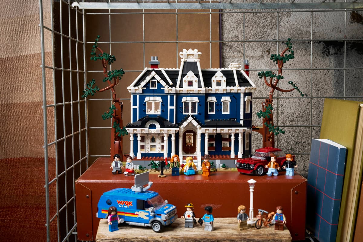 US Warehouse | Gothic Haunted House Building Set – 11370
