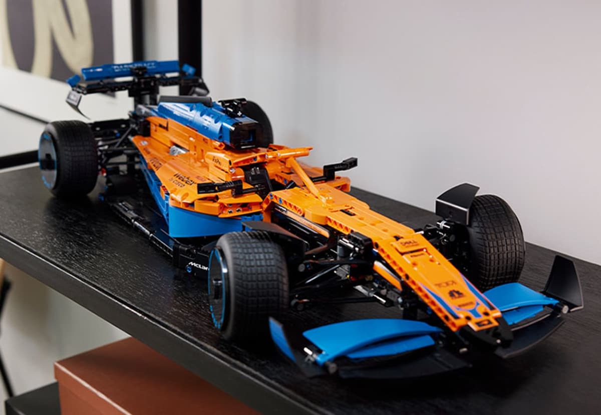 US Warehouse | McLaren F1 Race Car Building Set – 42141
