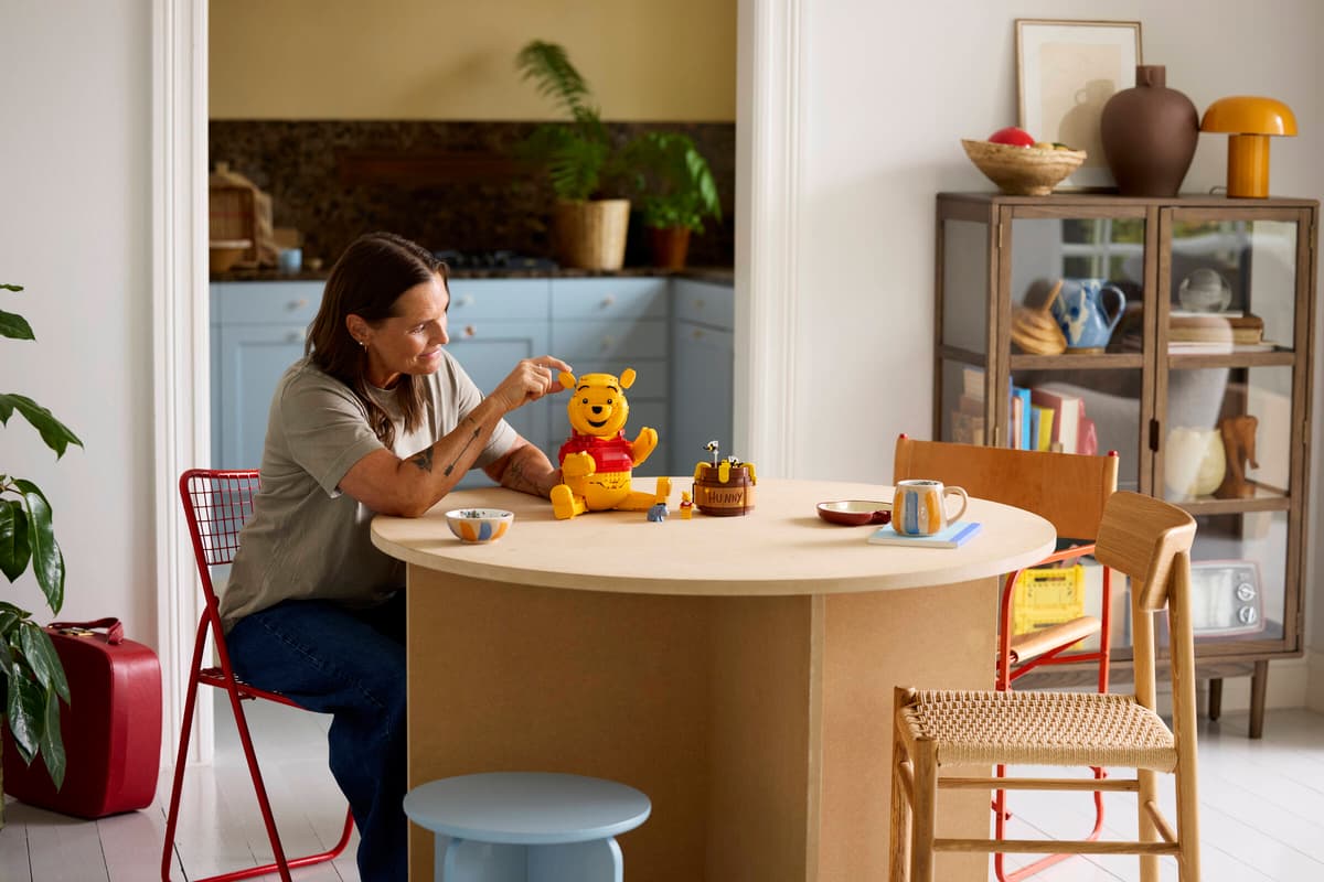 US Warehouse | Winnie the Pooh Collector Building Set – 43300