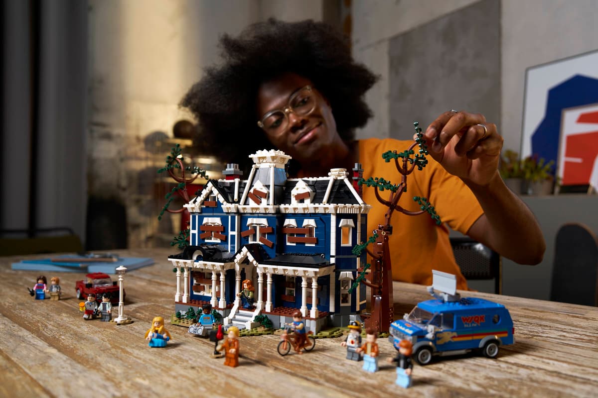 US Warehouse | Gothic Haunted House Building Set – 11370