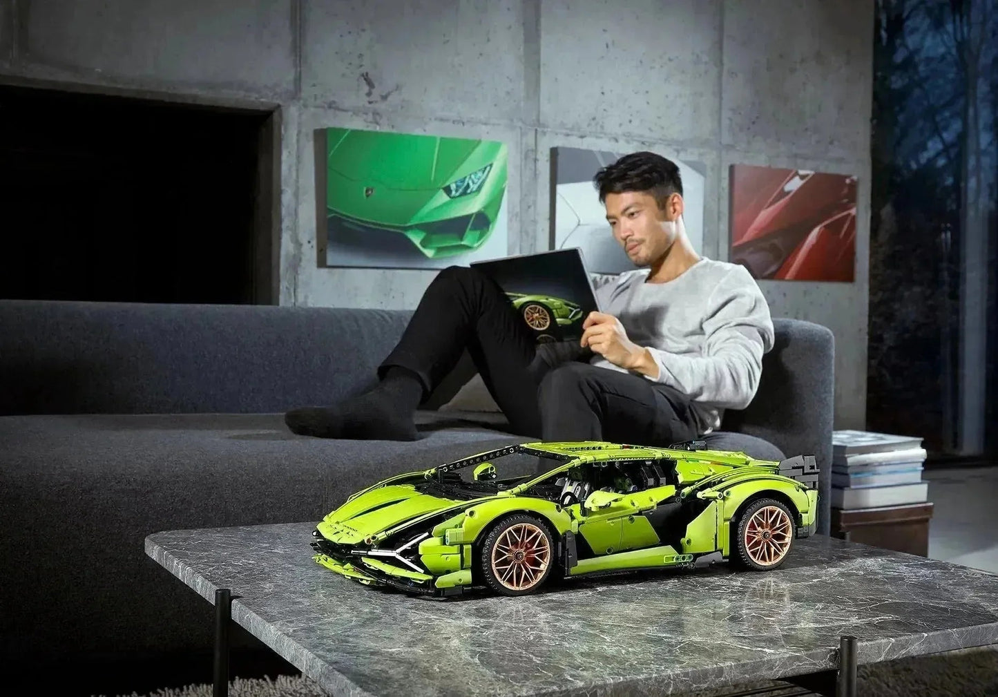 42115 Technic V12 Supercar Building Set