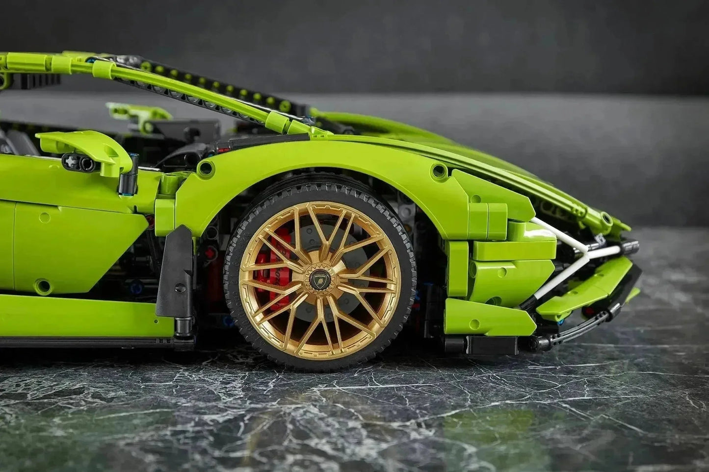42115 Technic V12 Supercar Building Set