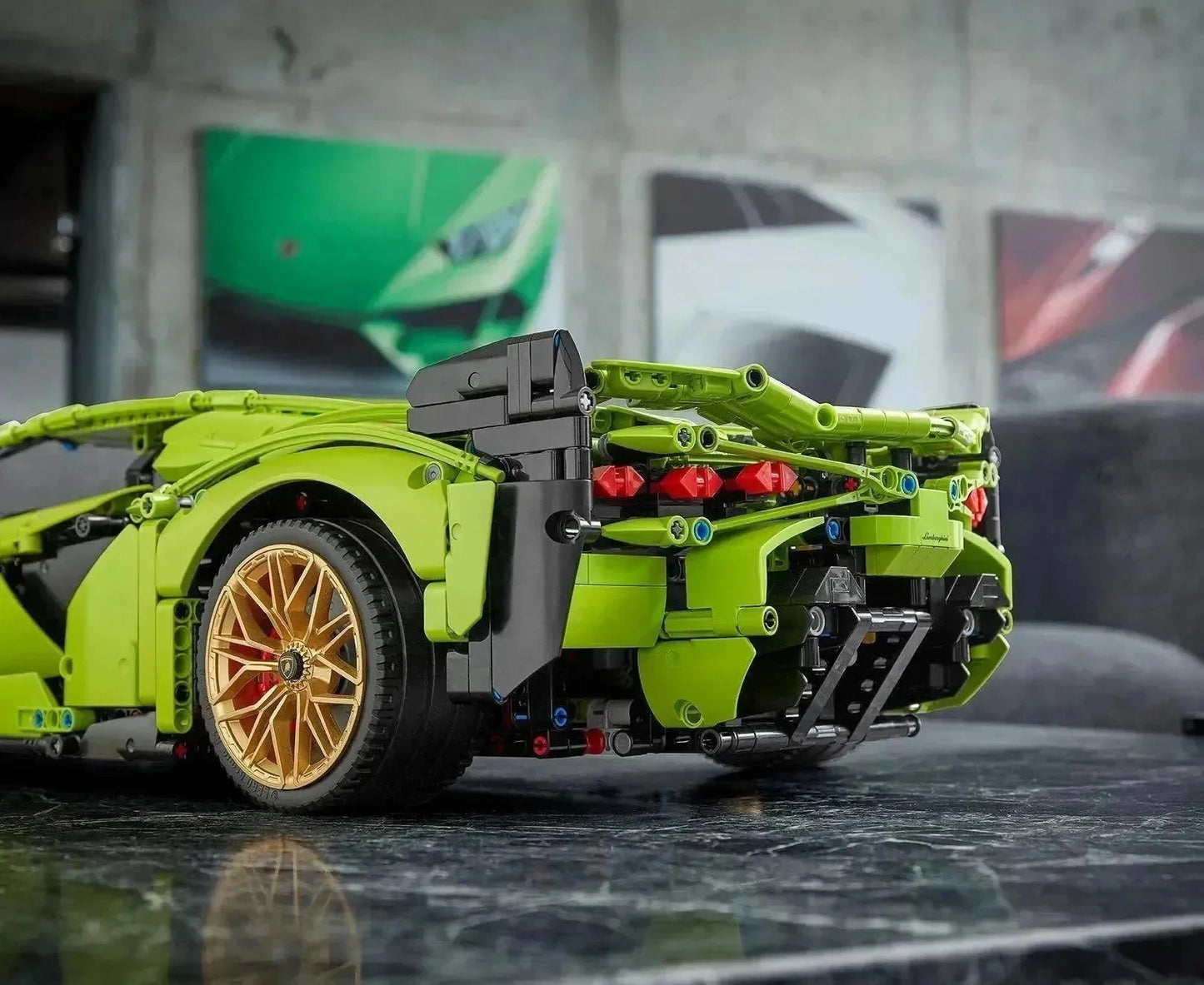 42115 Technic V12 Supercar Building Set